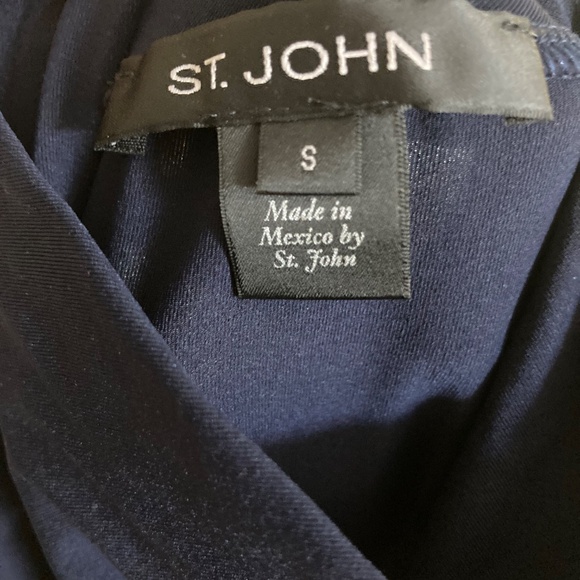 NWOT St John Fine Jersey Long-Sleeve Turtleneck Shell (Navy Size small) - Picture 5 of 6